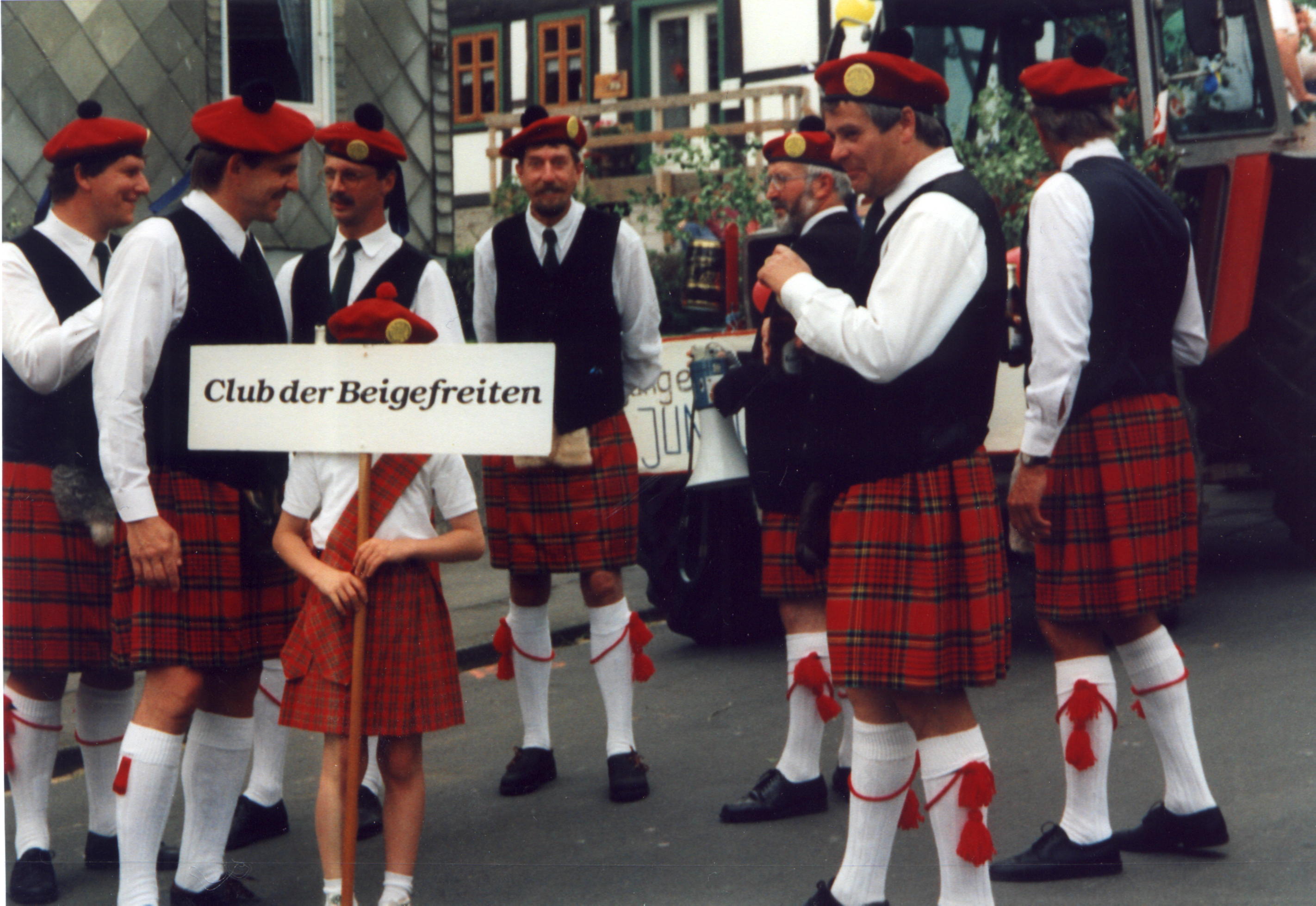 Was tragen Schotten unter ihrem Kilt? Was trägt man unterm Schottenrock ...